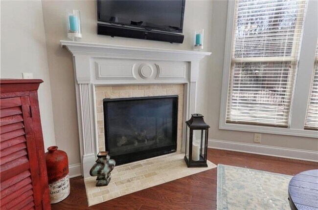 Photo - 3539 Peacock Rd