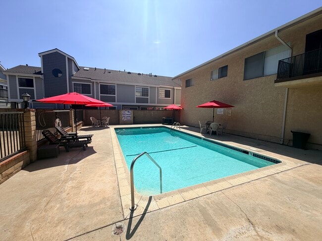 209 Violet Ave