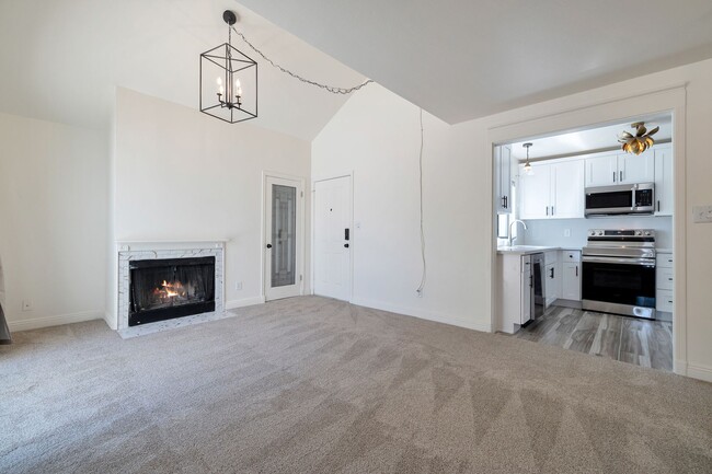 Photo - Updated 1 bed 1 Bath Scottsdale Ranch Condo - Available Now! Unit 2035