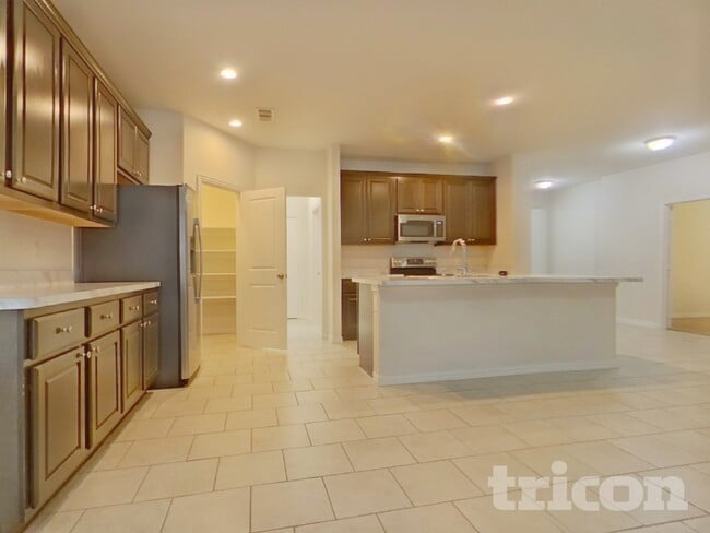 Photo - 332 Marble Creek Dr