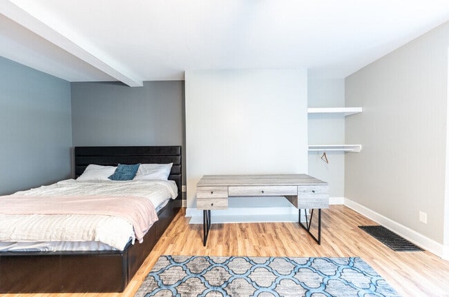 Photo - Fully-Furnished Rooms for Rent