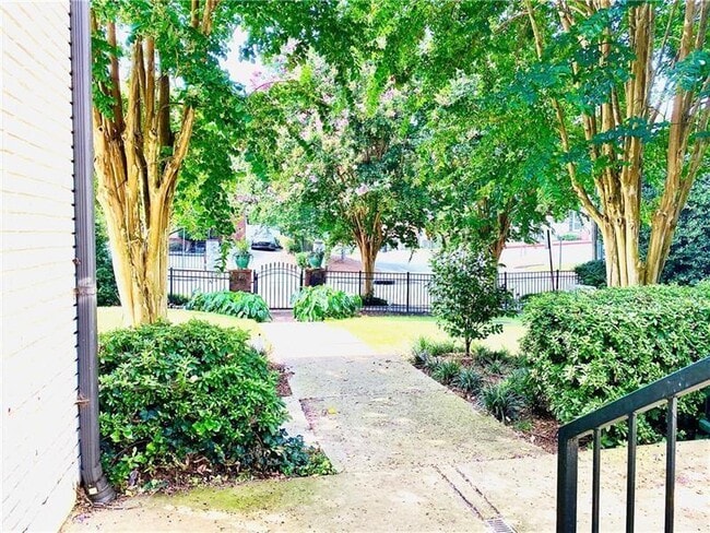 Photo - 48 Peachtree Ave NE Unit 213