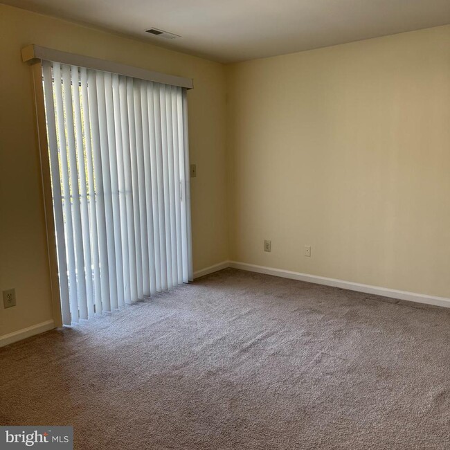 Photo - 41 Smokewood Ct Unit 41201