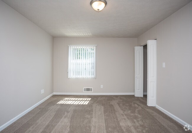 2BR, 1.5BA - 1,114 SF - Nirvana Cranbrook