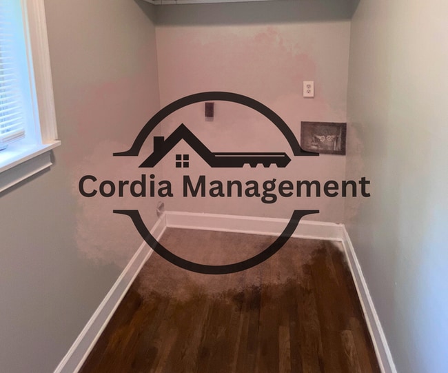 Building Photo - 2 Bedroom For Rent in Decatur - Gorgeous H... Rental