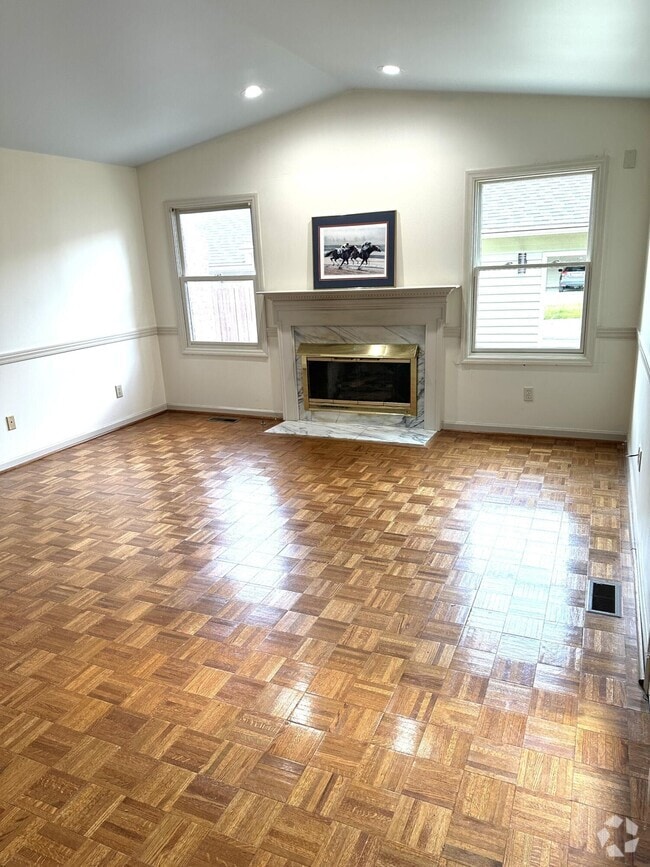 Building Photo - 1136 Turkey Foot Rd Rental