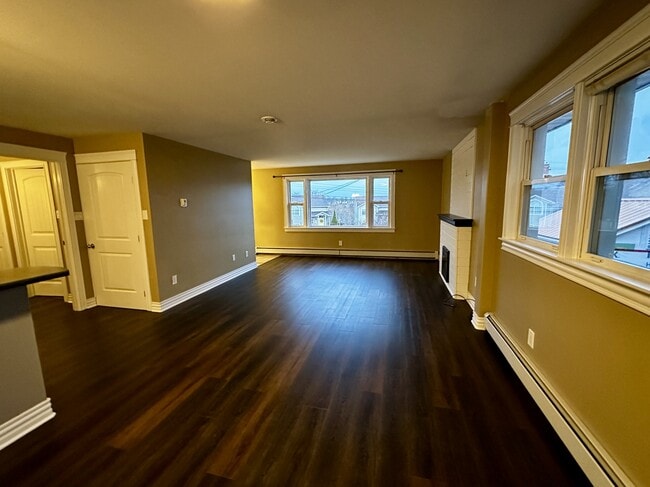 Photo - 109 Thistle St Unit 1