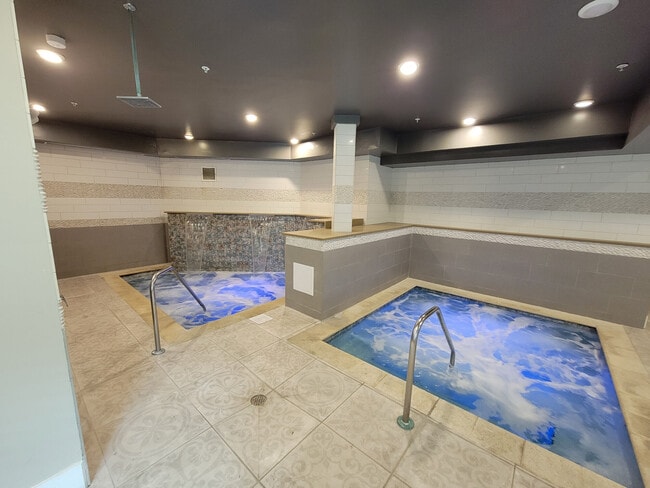Novus Westshore
