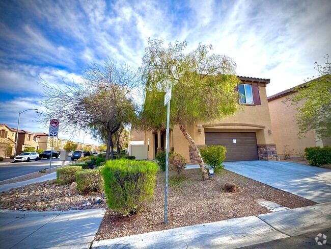 Building Photo - **Wonderful Upgraded Corner Lot Home in So...