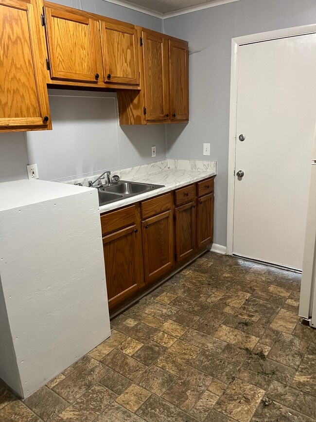 Photo - 2437 Herman St Unit B