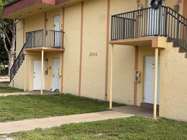 Building Photo - 2964 NW 55th Ave Unit 1A