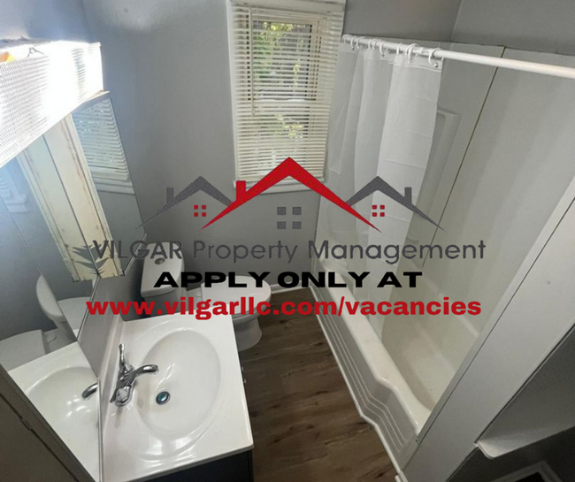 Photo - 1605 Pine St Apartment Unit A (2nd floor)