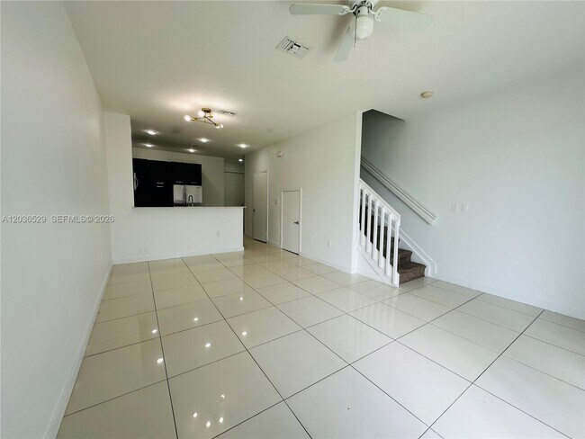 3507 NW 13th St
