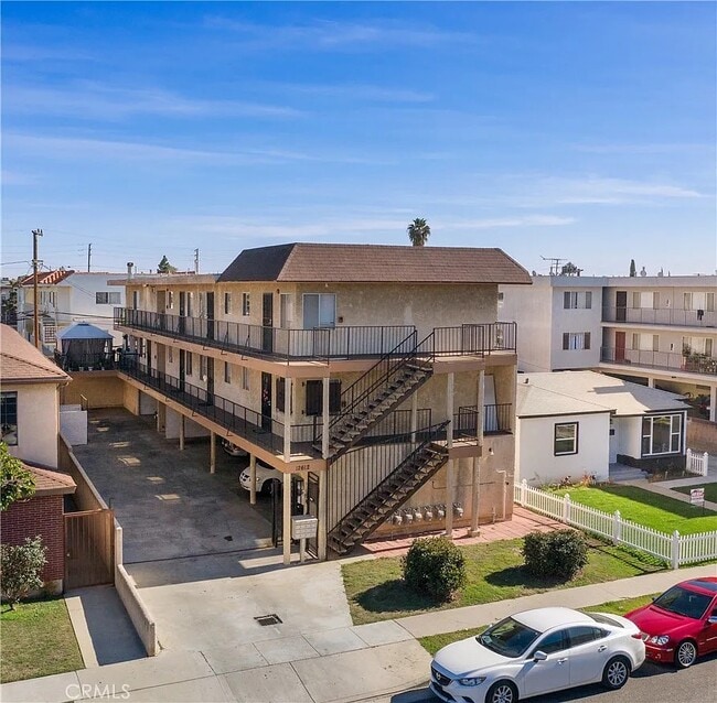 Building Photo - 12612 Kornblum Ave Unit 1