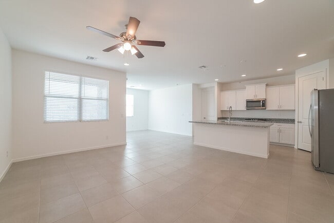 Photo - 5635 W Walatowa St