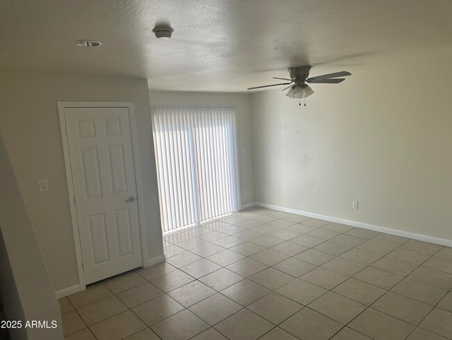 Photo - 5321 W Gardenia Ave