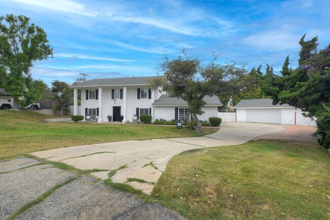 Photo - Coastal Living at Its Finest in Leucadia Casa