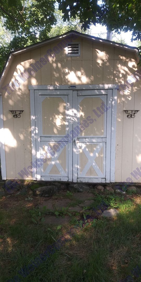 Photo - Now Leasing for August 1st!