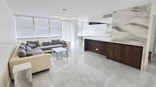 Building Photo - 250 174th St Unit 203