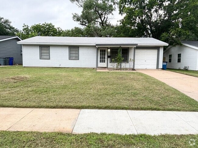 Building Photo - 413 Freestone Dr Rental