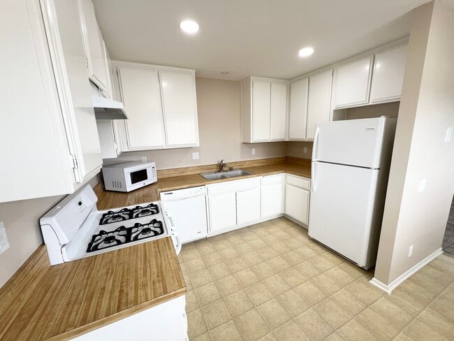 Photo - 2614 Jefferson St Unit B