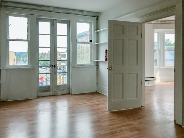 Photo - 618 N 2nd St