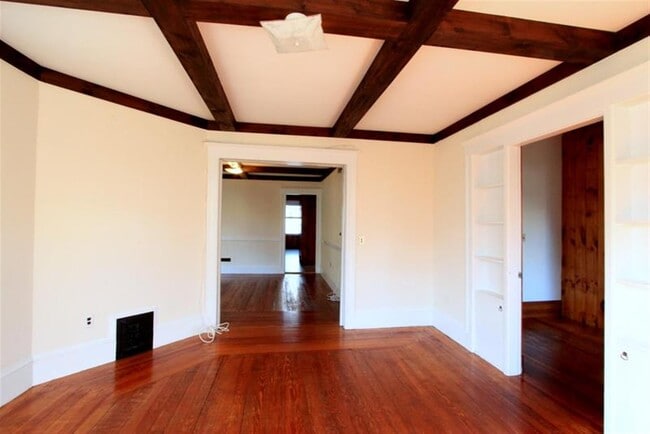 Photo - 92 Rogers Ave Unit 2