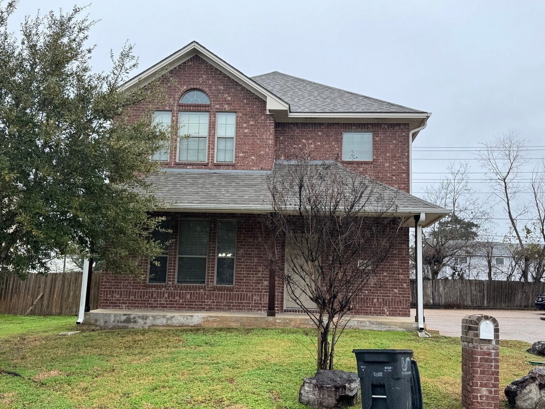 Photo - 302B Sterling St (College Station, TX)
