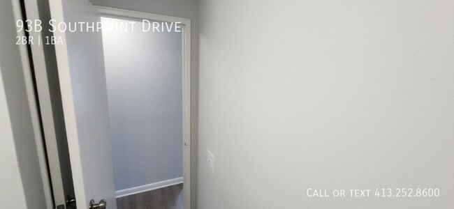 Photo - 93 Southpoint Dr