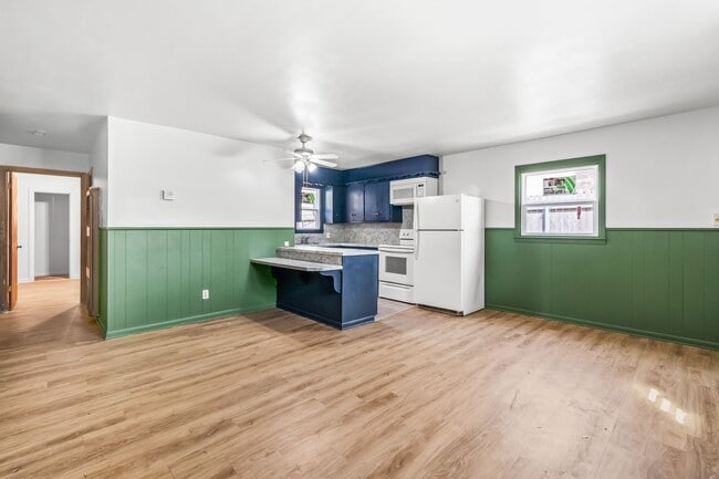 Photo - Charming Efficiency, Minutes from Texas Tech