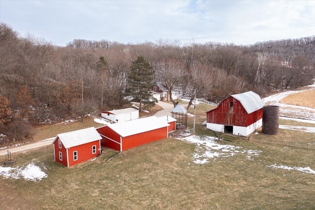 Photo - 14242 Hein Ln