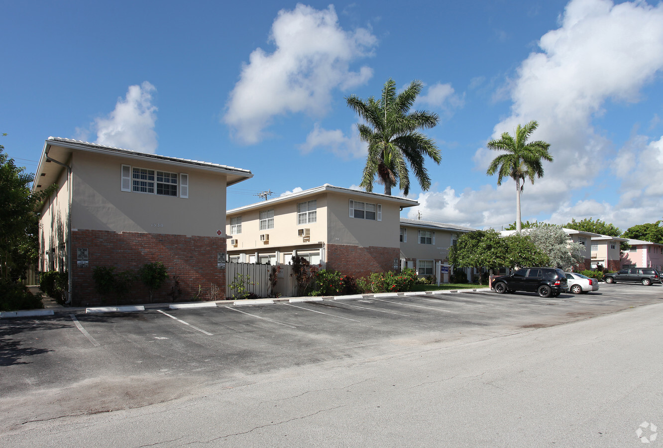 North Fifty Apartments - North Fifty Apartments