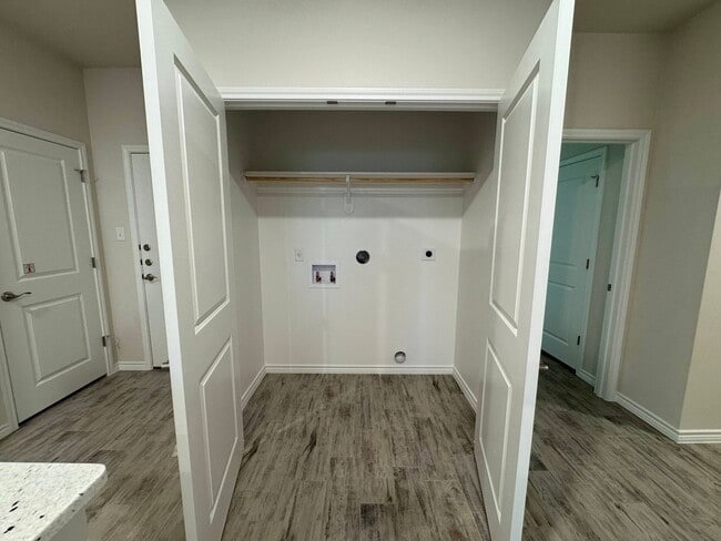 Photo - 5108 Rose Petal Ct