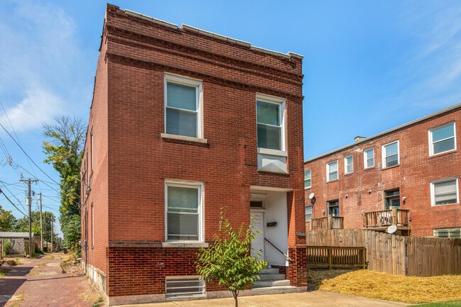 Building Photo - 2841 Michigan Ave Unit 2F Rental