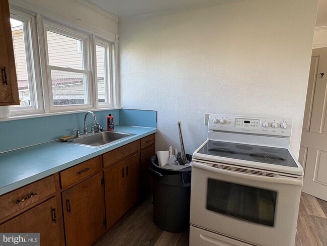 Photo - 50 E North St Unit 1