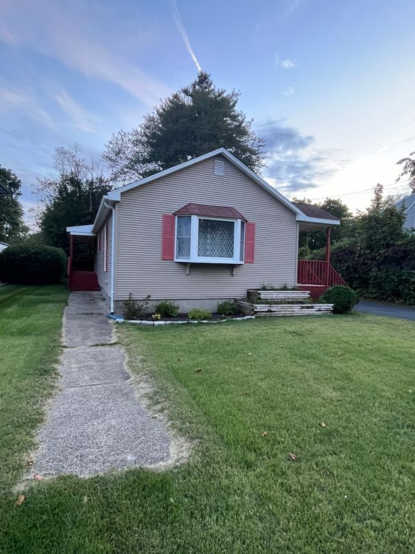 Photo - 64 Tomlinson Ave