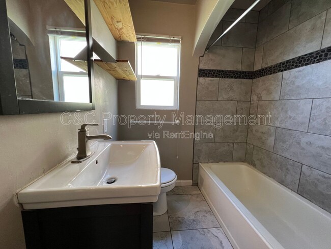 116 Maple St Unit 1