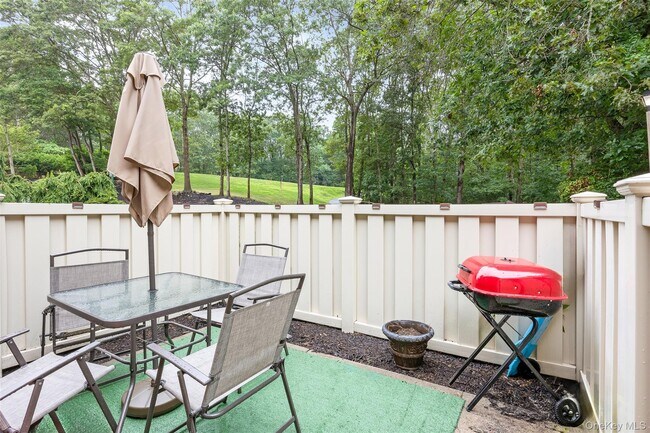 Photo - 703 Hilltop Ct Rental