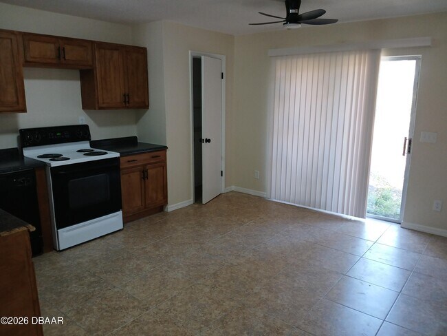 Photo - 5117 Taylor Ave