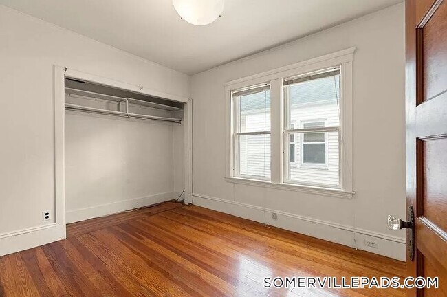 77 Pearson Rd Unit 2