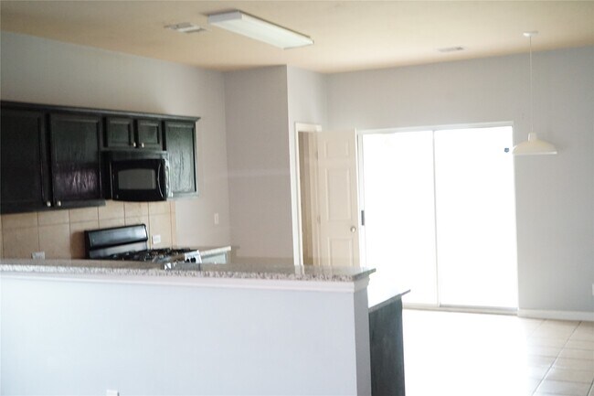 Photo - 10710 Barker View Dr