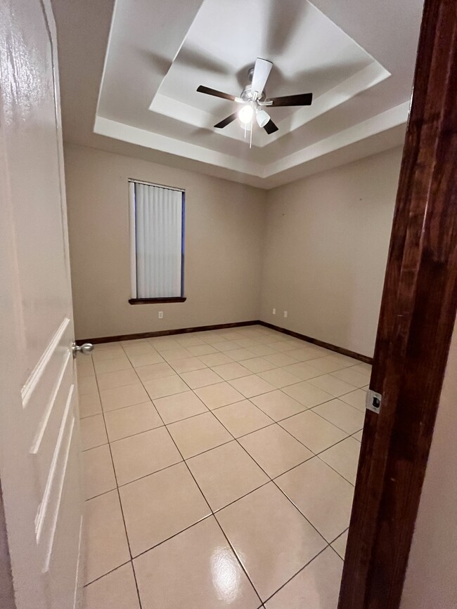 Dormitorio principal - 3043 Scotland Dr Unidad 1