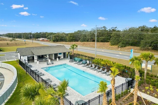 Photo - 1941 Iowa Dr