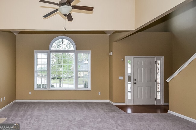 Photo - 3260 Franklin St