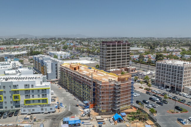 Contexto - Messina Senior Apartments