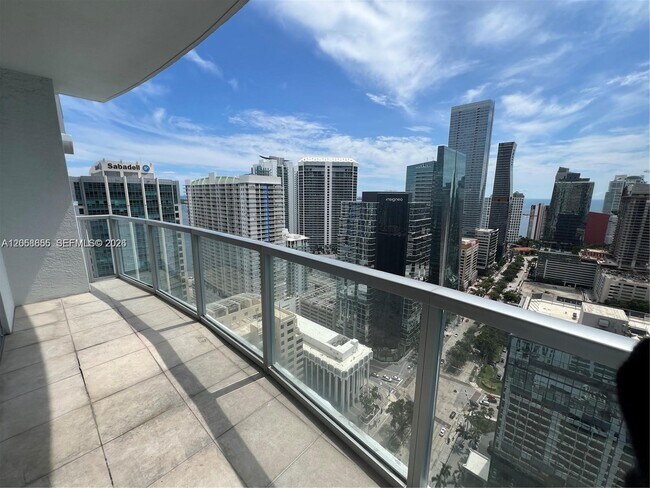Building Photo - 1060 Brickell Ave Unit 3509
