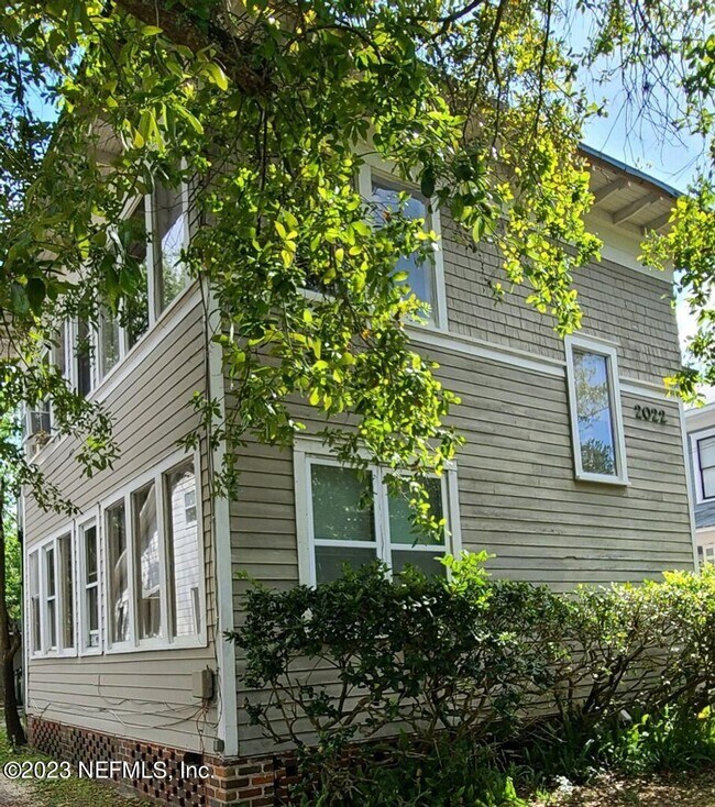 Photo - 2022 Dellwood Ave Rental