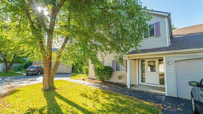 Photo - 2121 Dogwood Ln