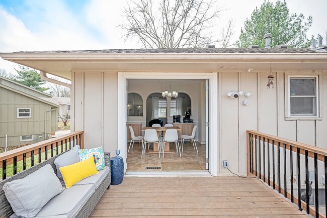 Photo - 413 SE Lana Ct