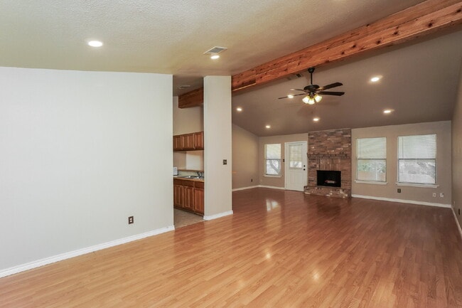 Photo - "Charming 3-Bedroom San Antonio Home with Cozy Fireplaces & Ample Storage!"